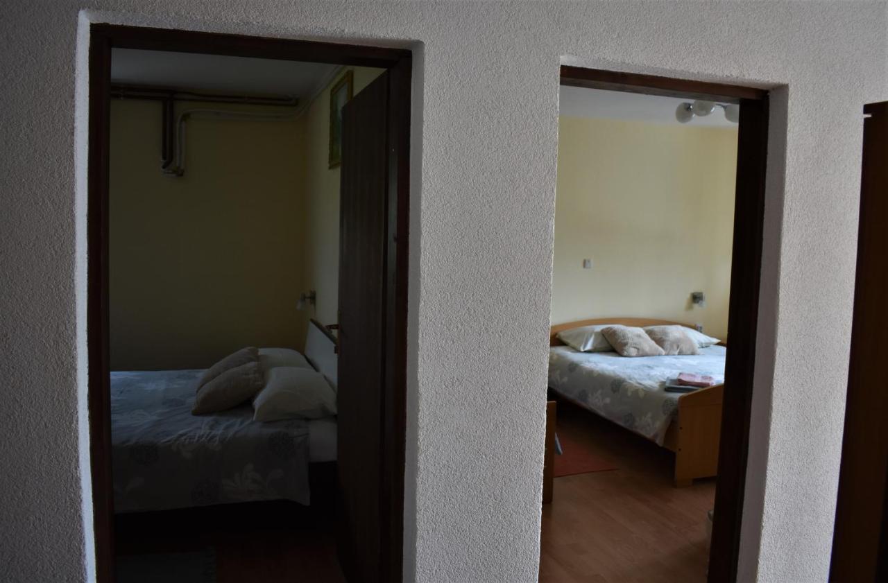 Apartments Sabljak Rakovica Ngoại thất bức ảnh